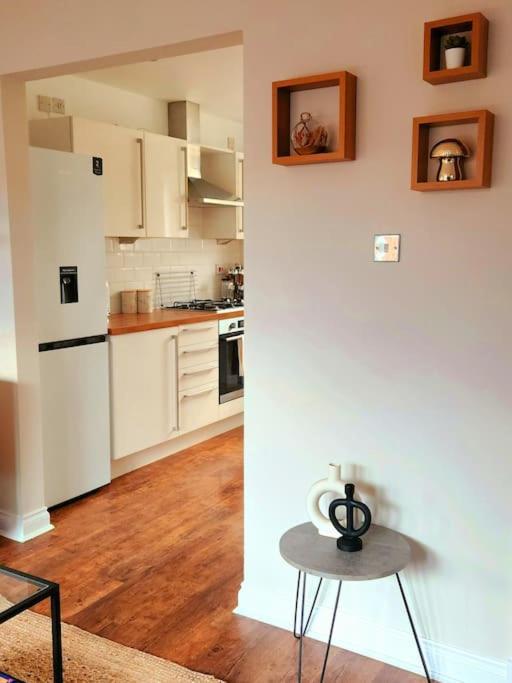 Modern 5 Bedroom Townhouse With Free Parking Γλασκώβη Εξωτερικό φωτογραφία