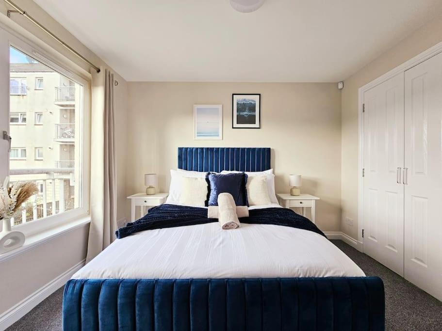Modern 5 Bedroom Townhouse With Free Parking Γλασκώβη Εξωτερικό φωτογραφία